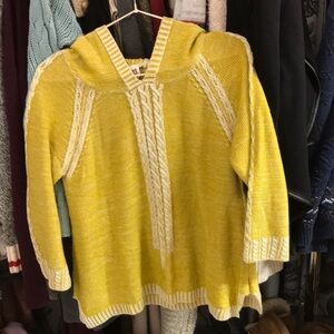 COPY - Far Away From Close - Pullover Sweater - Size Medium